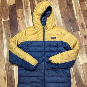 Boys L Patagonia reversible jacket